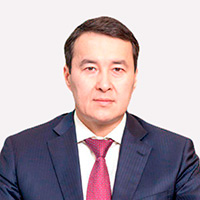 Алихан Смаилов
